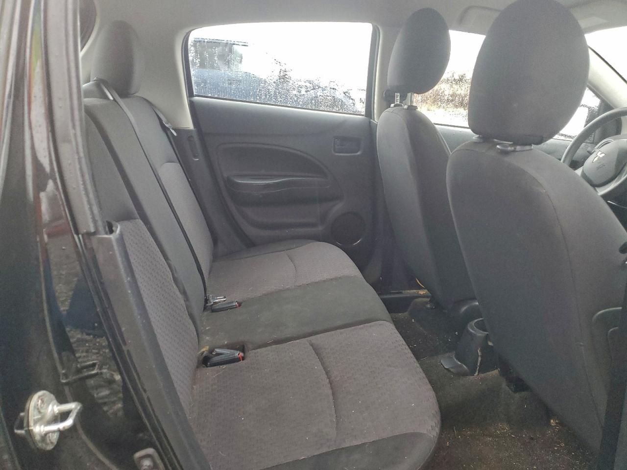 2017 Mitsubishi Mirage es