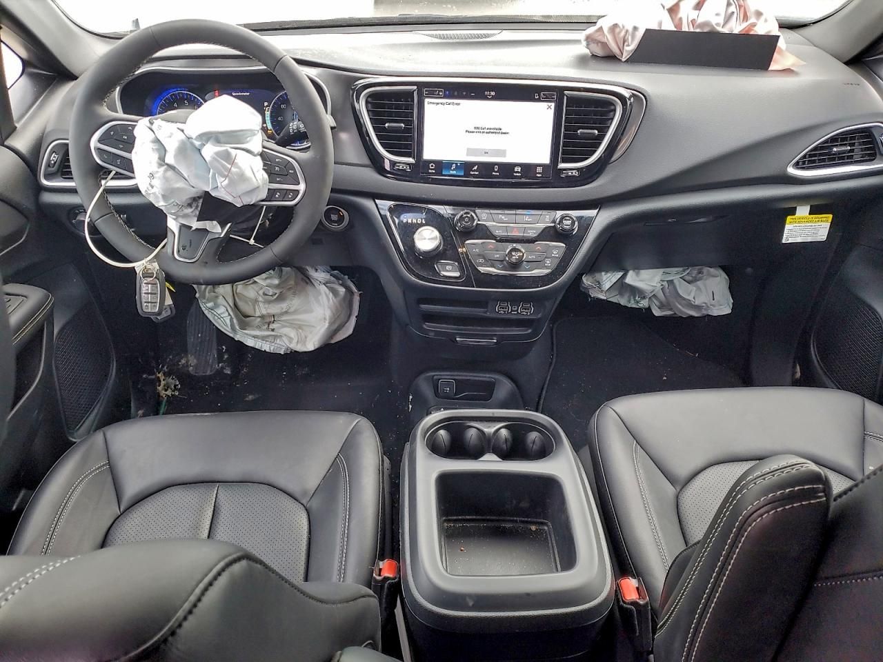 2025 Chrysler Voyager lx