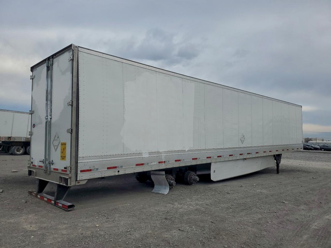 2024 Utility VS2DX DRY Van Trailer