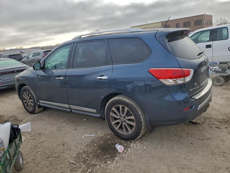 2014 Nissan Pathfinder s