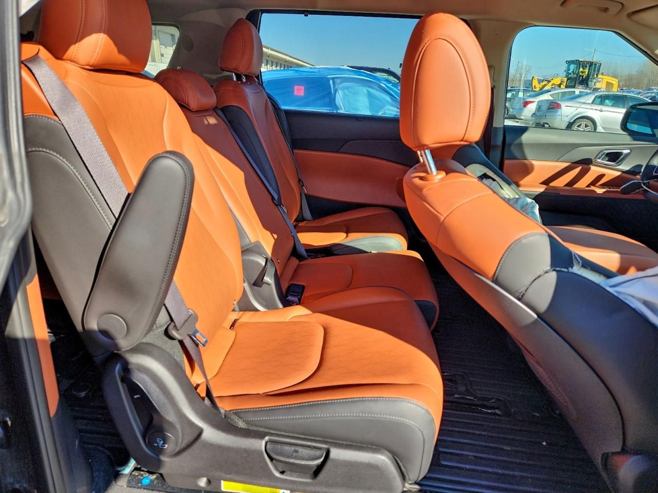 2025 KIA Carnival ex