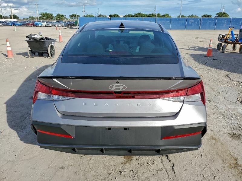 2025 Hyundai Elantra sel Sport