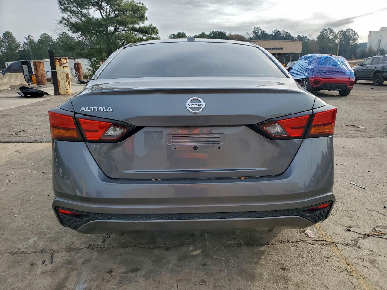 2019 Nissan Altima s