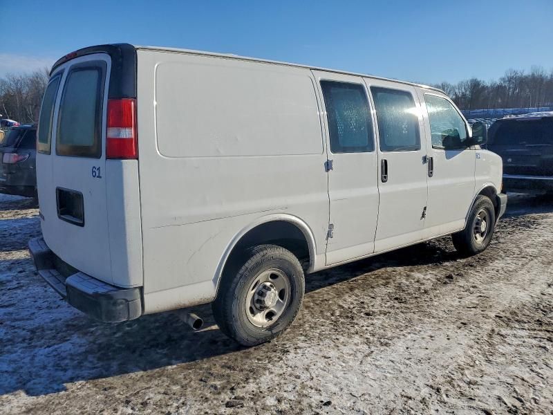 2017 Chevrolet Express G2500