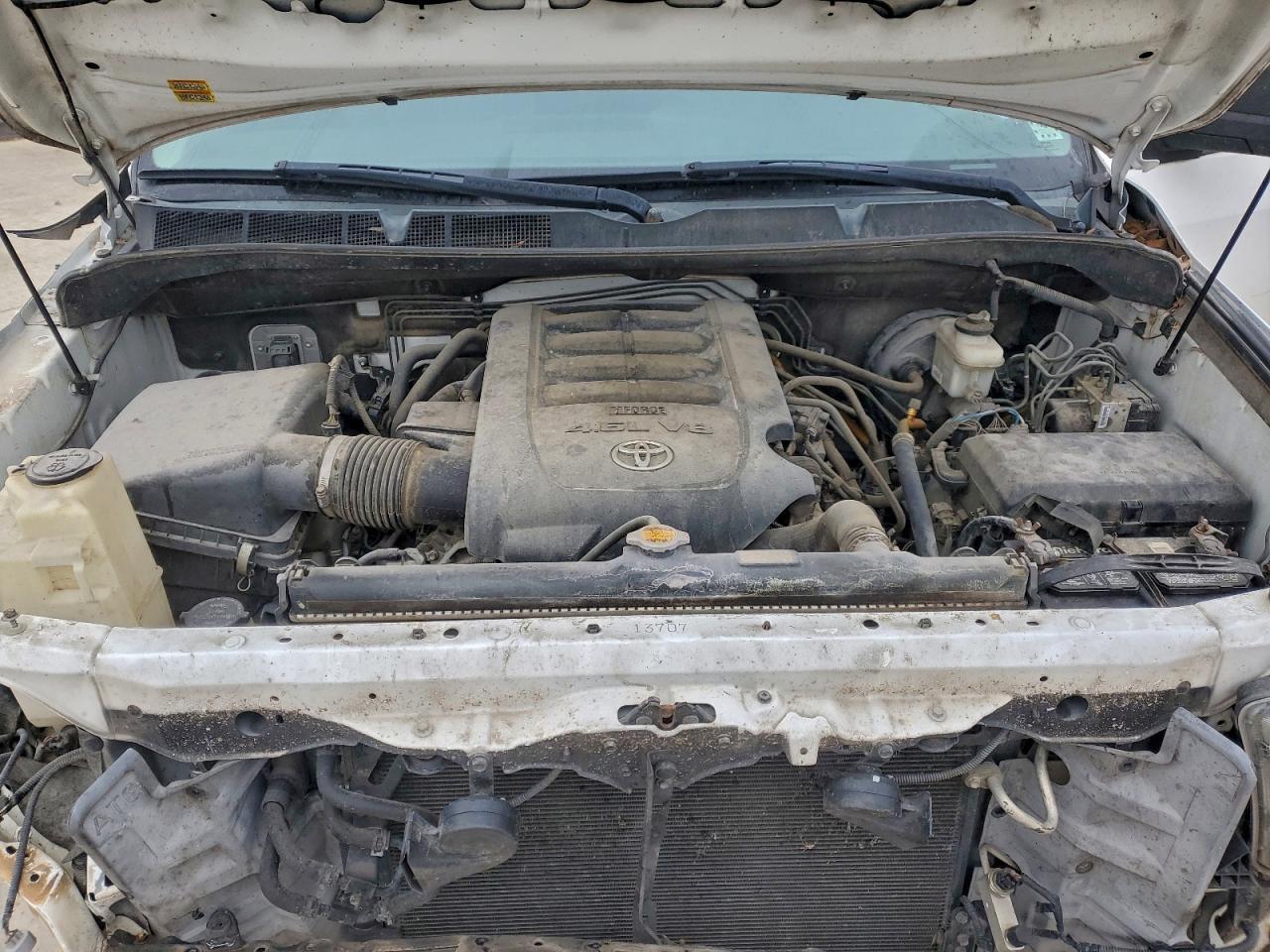 2011 Toyota Tundra Double cab SR5