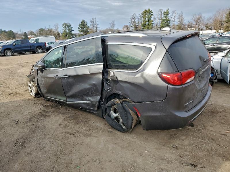 2017 Chrysler Pacifica Touring l Plus