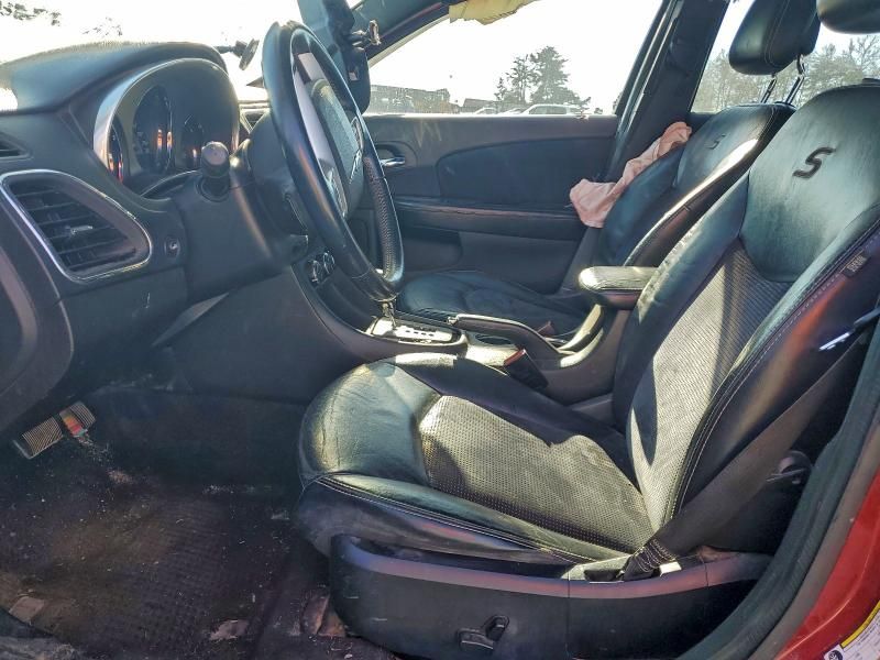 2013 Chrysler 200 Limited