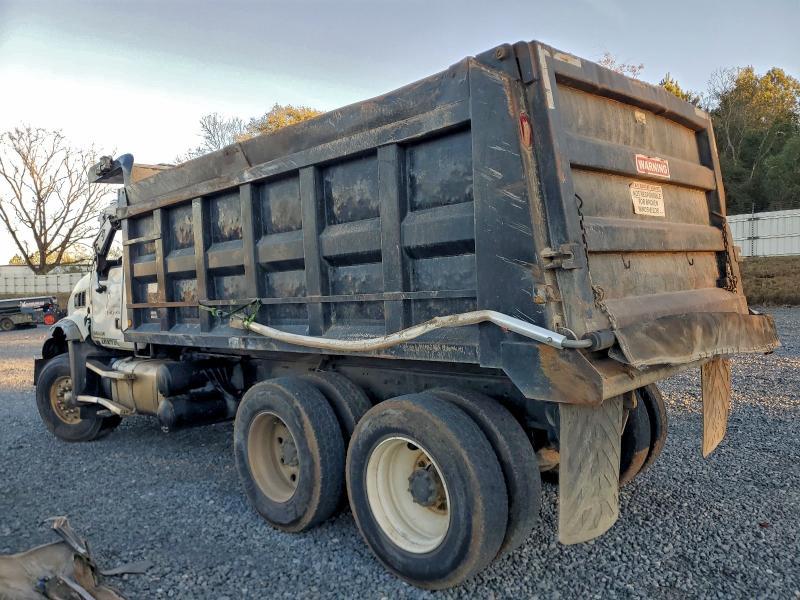 2015 Mack Gu800 Dump Truck