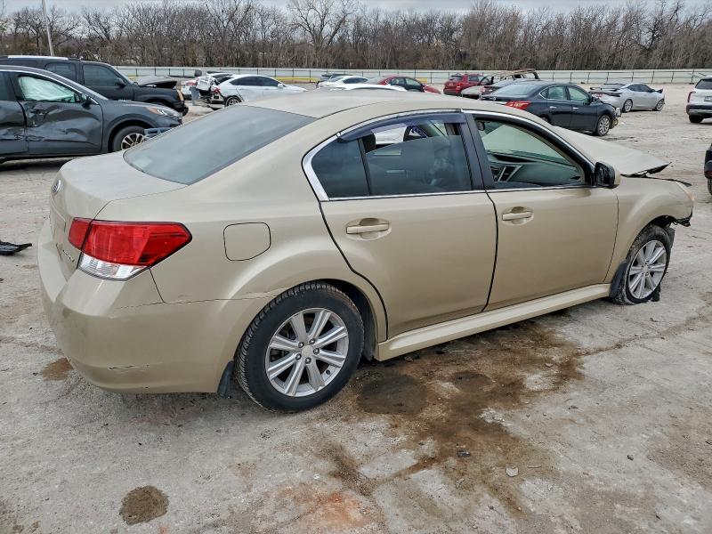 2010 Subaru Legacy 2.5i Premium