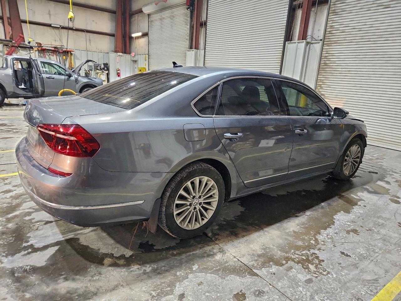 2017 Volkswagen Passat se