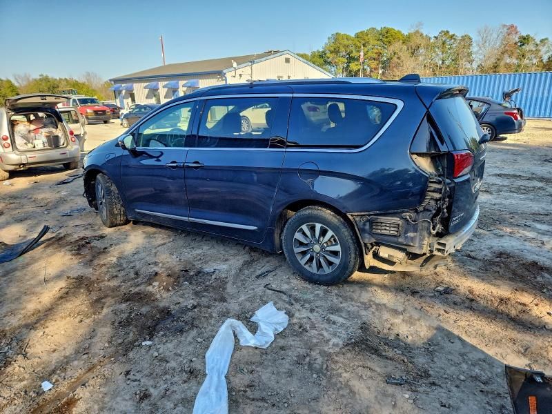 2020 Chrysler Pacifica Hybrid Limited