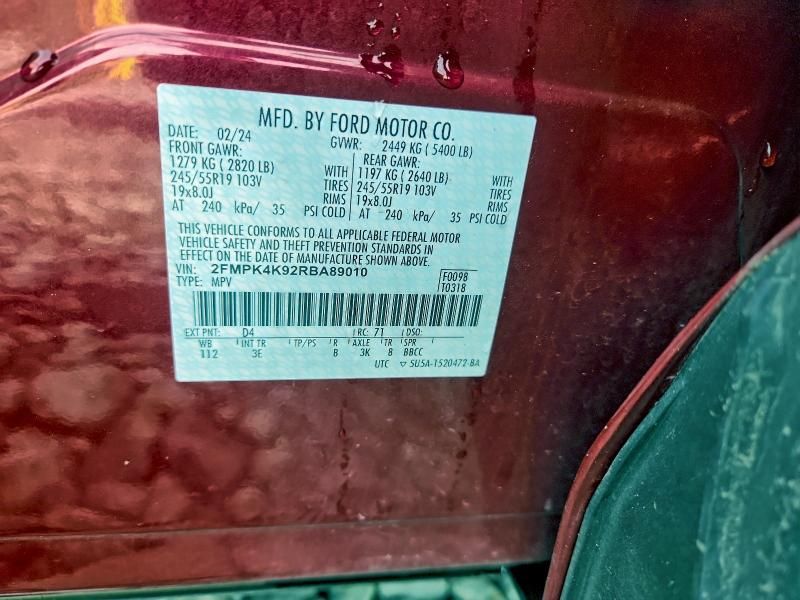 2024 Ford Edge Titanium