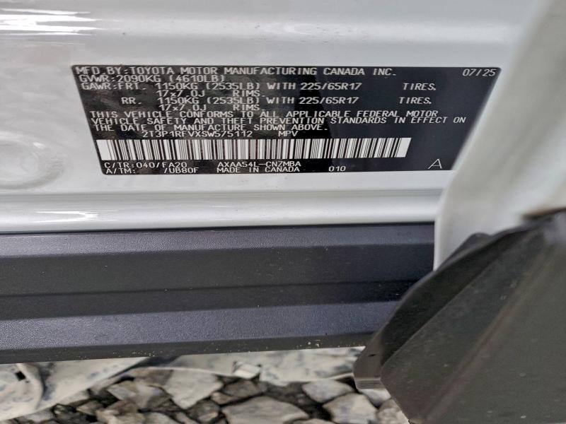 2025 Toyota Rav4 xle