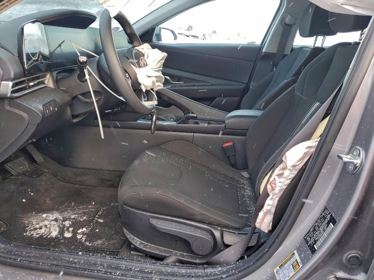 2024 Hyundai Elantra Blue