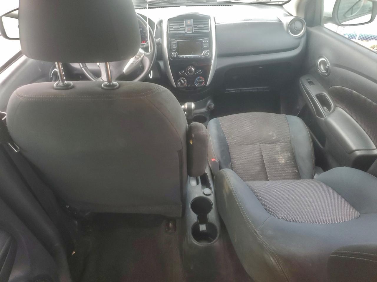 2017 Nissan Versa s
