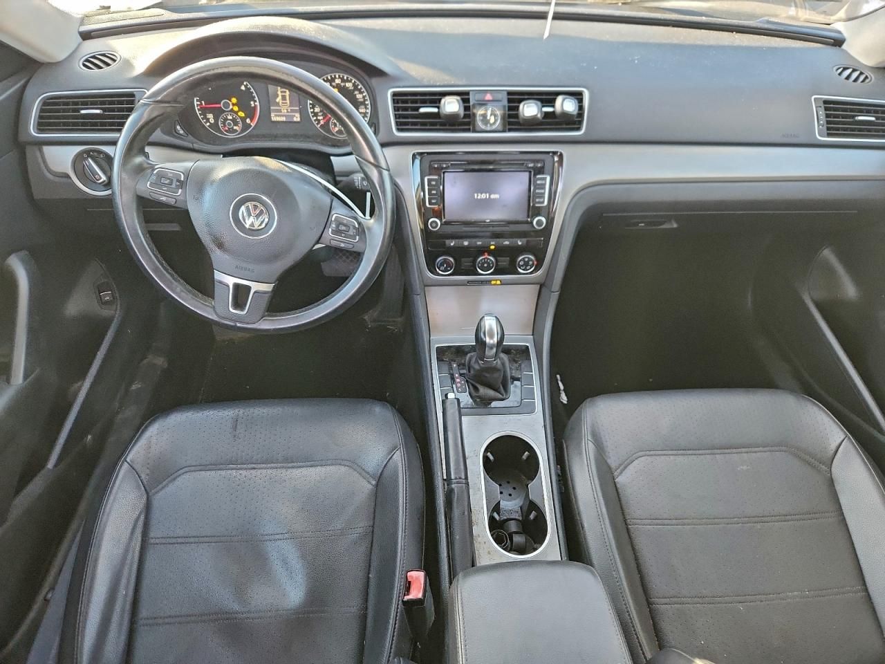 2014 Volkswagen Passat se