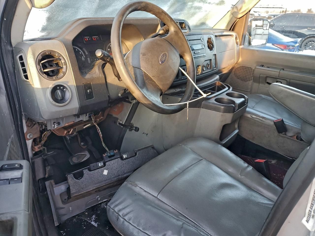 2013 Ford Econoline E150 van