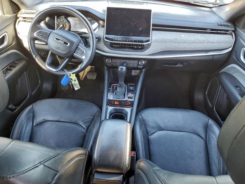 2023 Jeep Compass Latitude lux