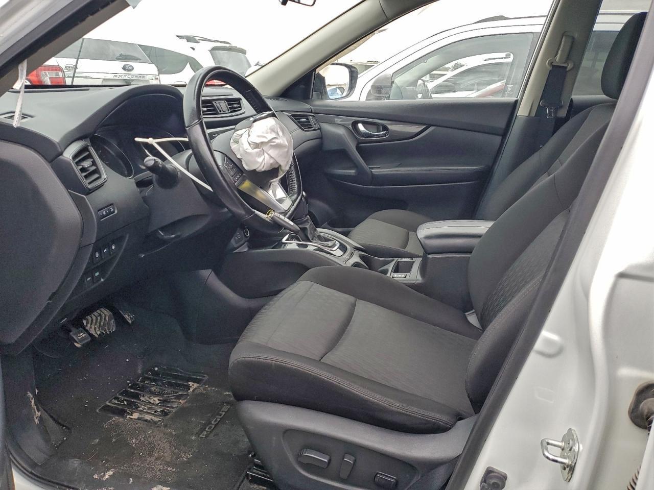 2020 Nissan Rogue Select