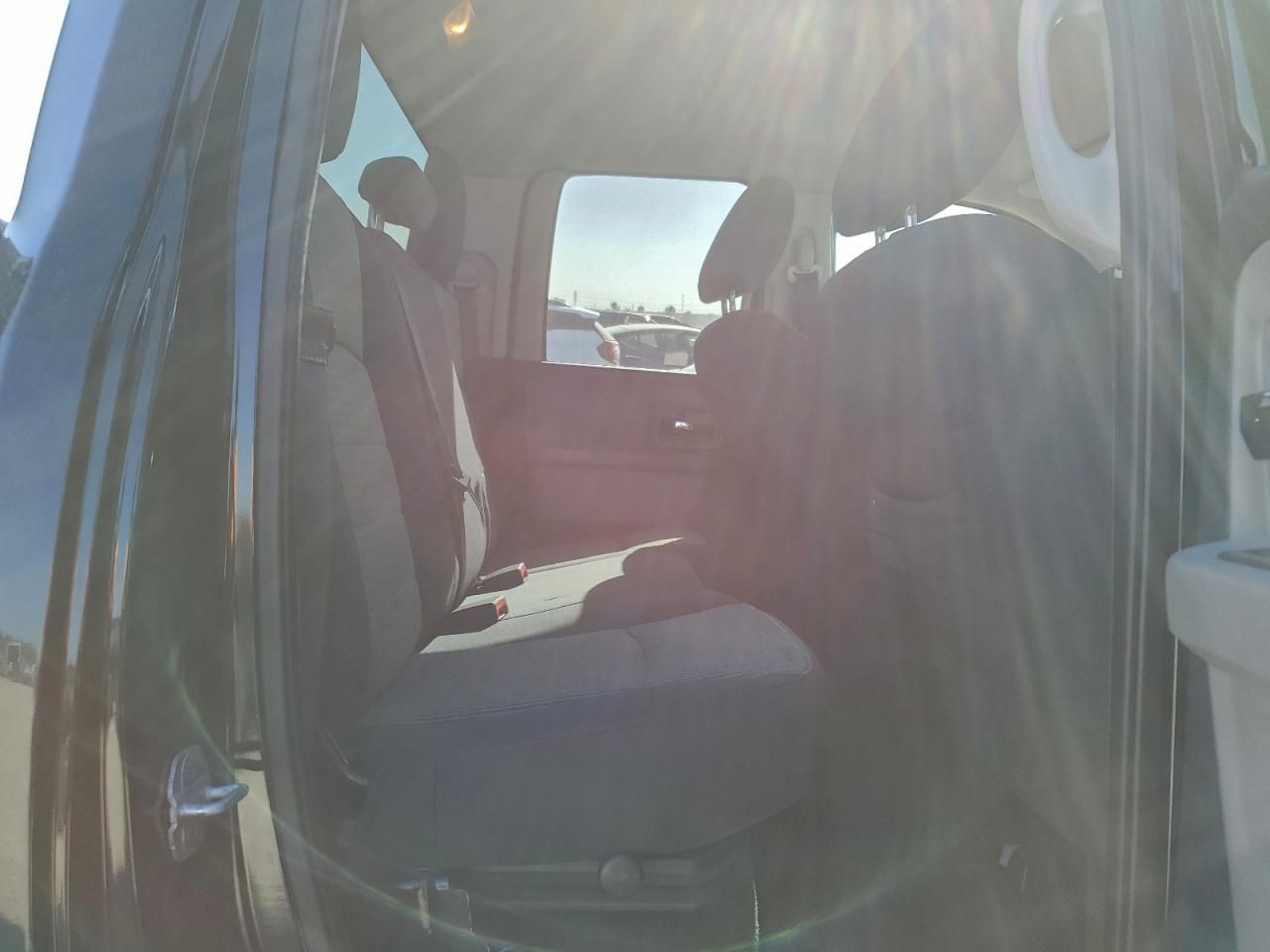 2012 Dodge Ram 1500 slt