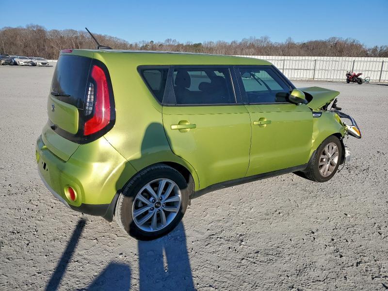 2017 KIA Soul +