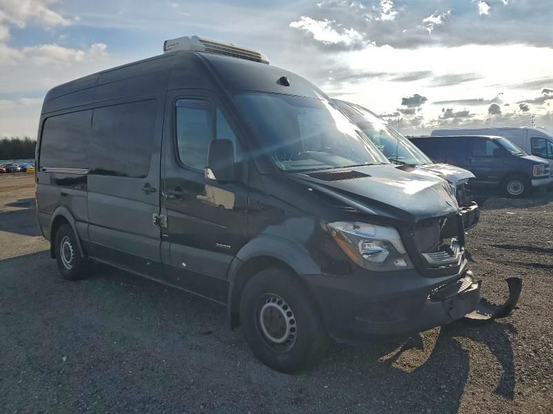 2015 Mercedes-Benz 2015 Mercedes Benz Sprinter Refrigerated Deliveryv