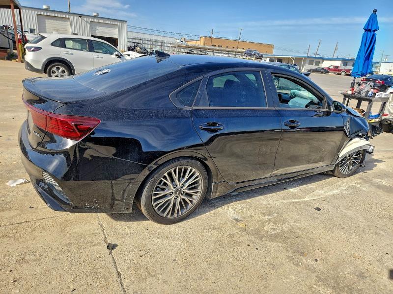 2024 KIA Forte gt Line