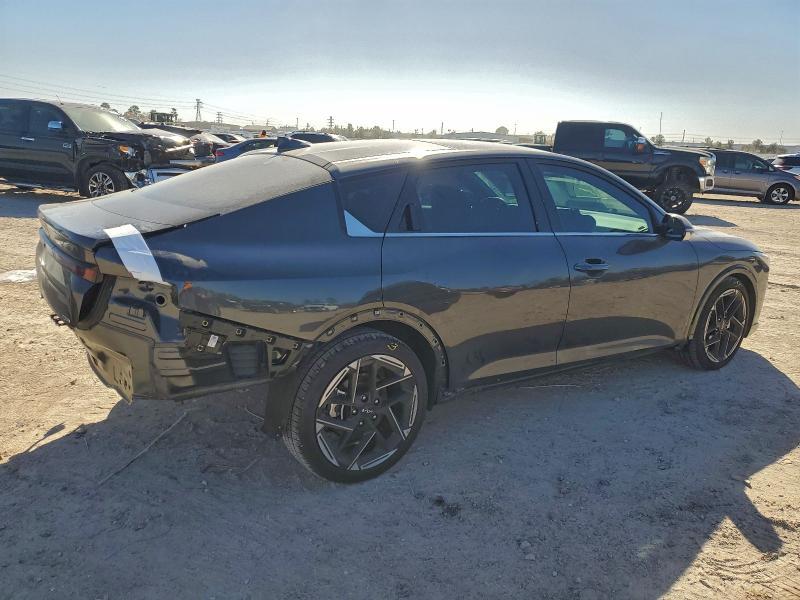 2025 KIA K4 gt Line