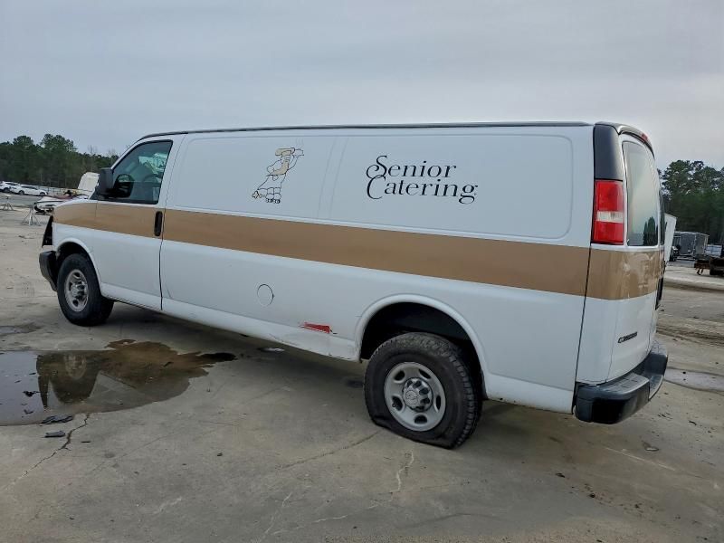 2017 Chevrolet Express G2500