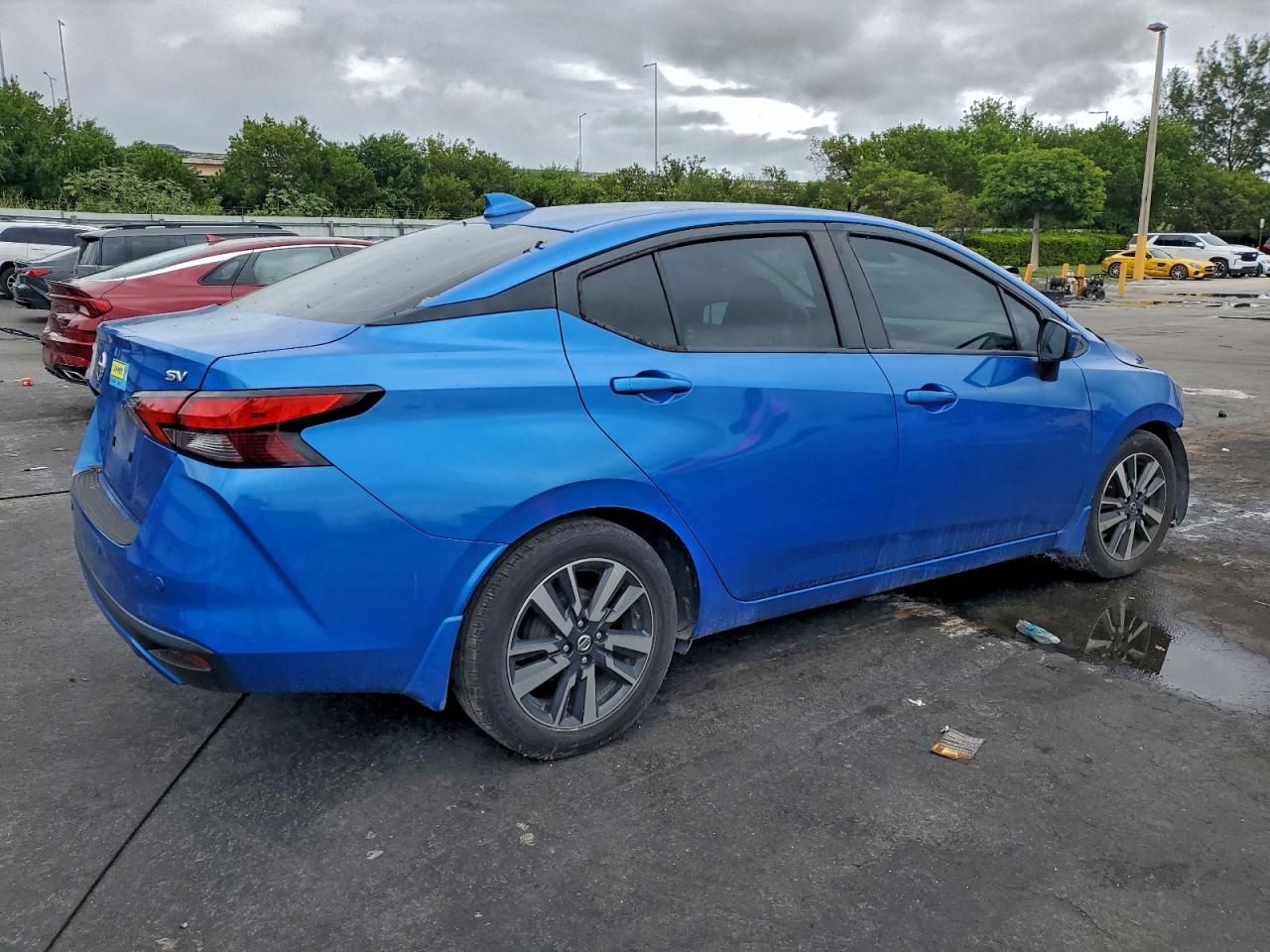 2020 Nissan Versa sv