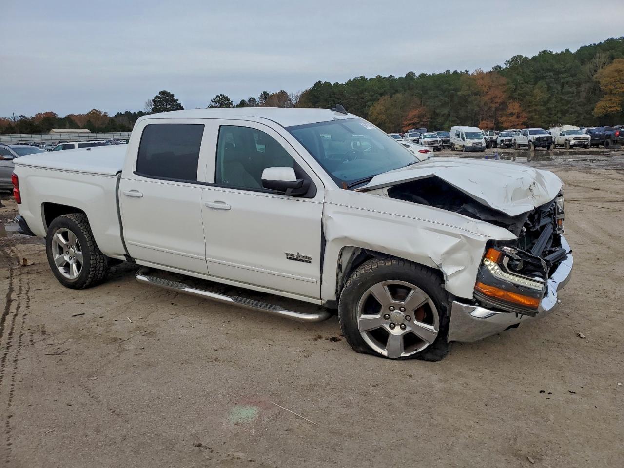 2017 Chevrolet Silverado C1500 LT