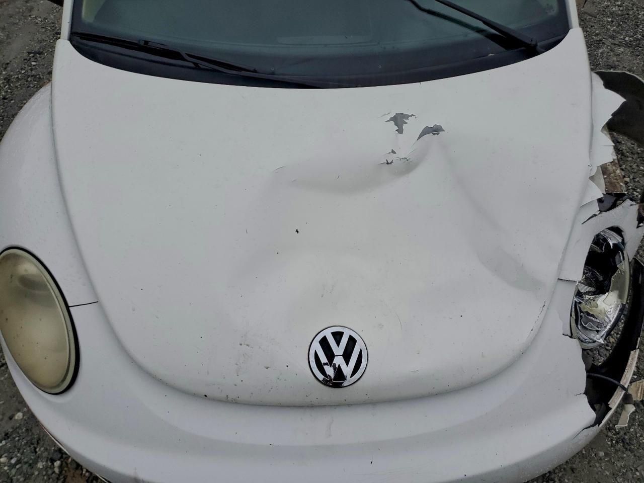 2010 Volkswagen New Beetle