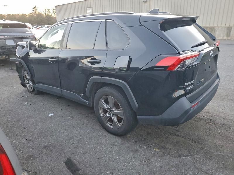 2022 Toyota Rav4 xle