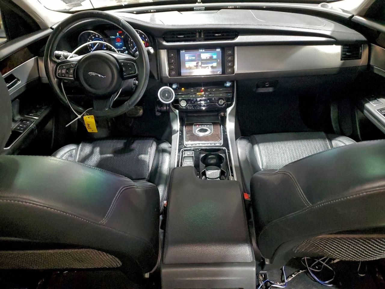 2017 Jaguar Xf Prestige