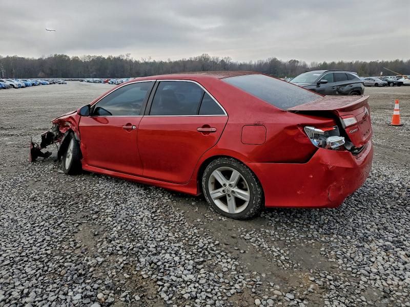2013 Toyota Camry l