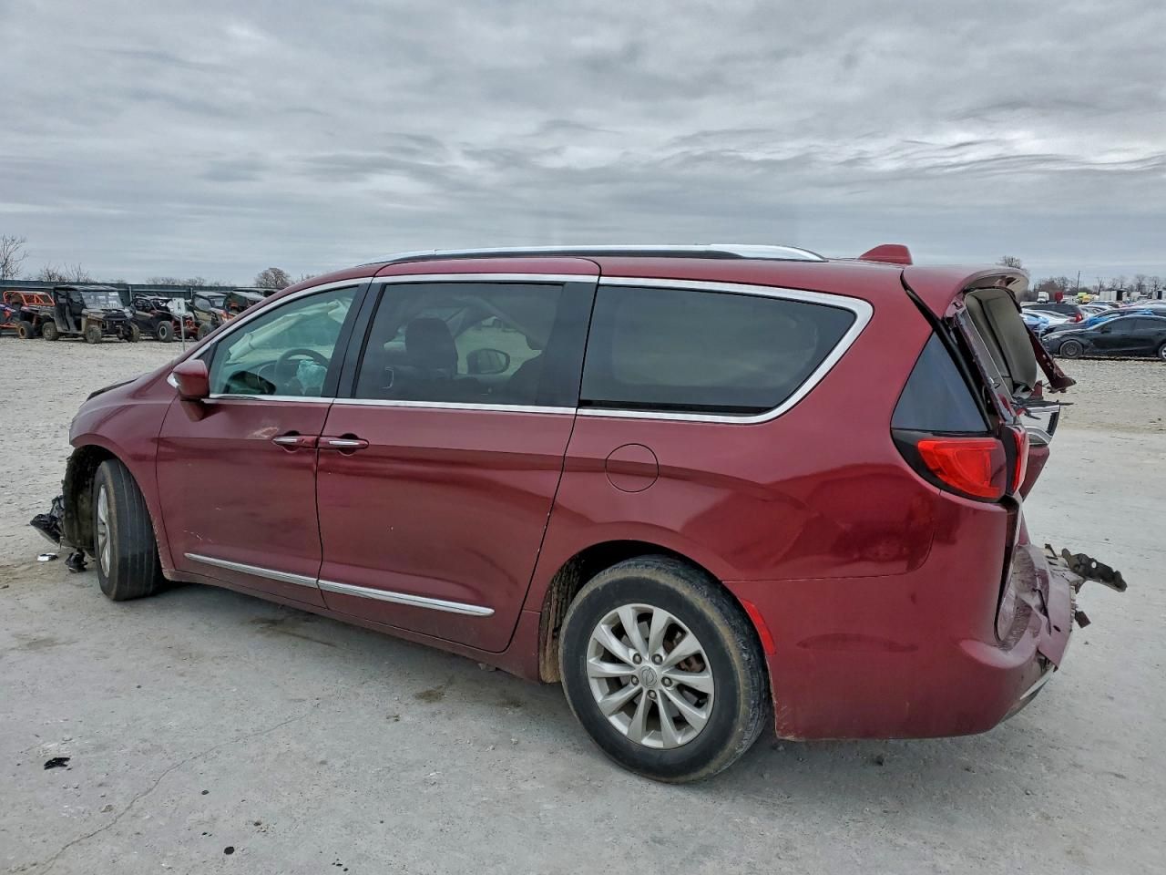 2019 Chrysler Pacifica Touring l
