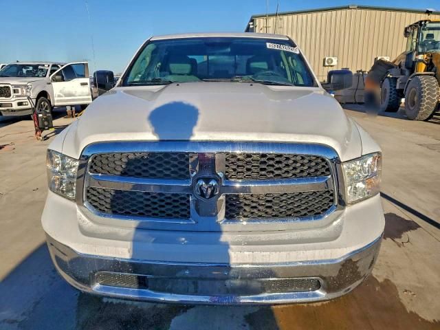 2020 Dodge Ram 1500 Classic slt