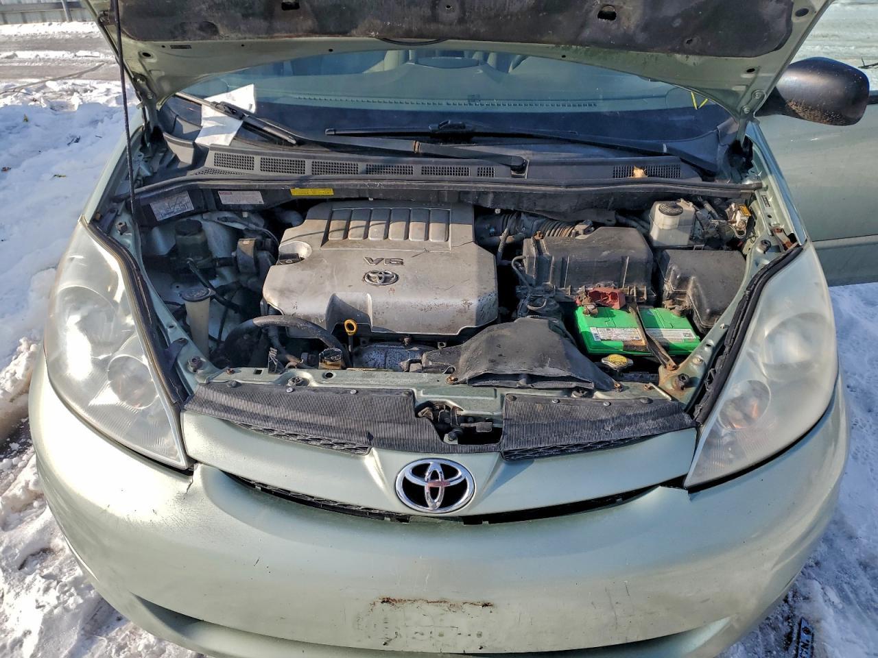 2008 Toyota Sienna ce