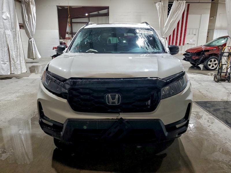 2023 Honda Passport Elite