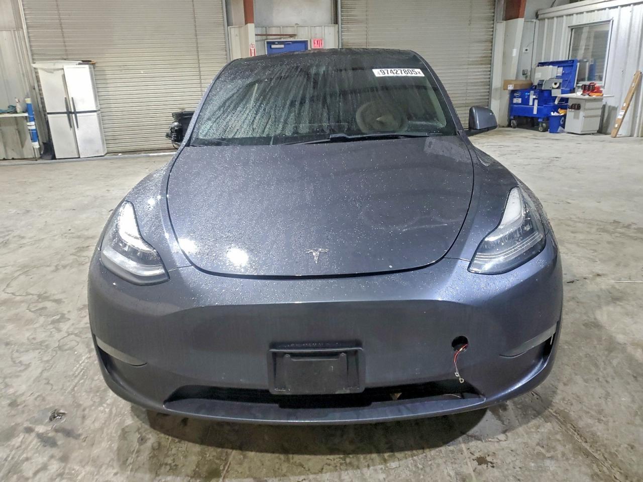 2020 Tesla Model y
