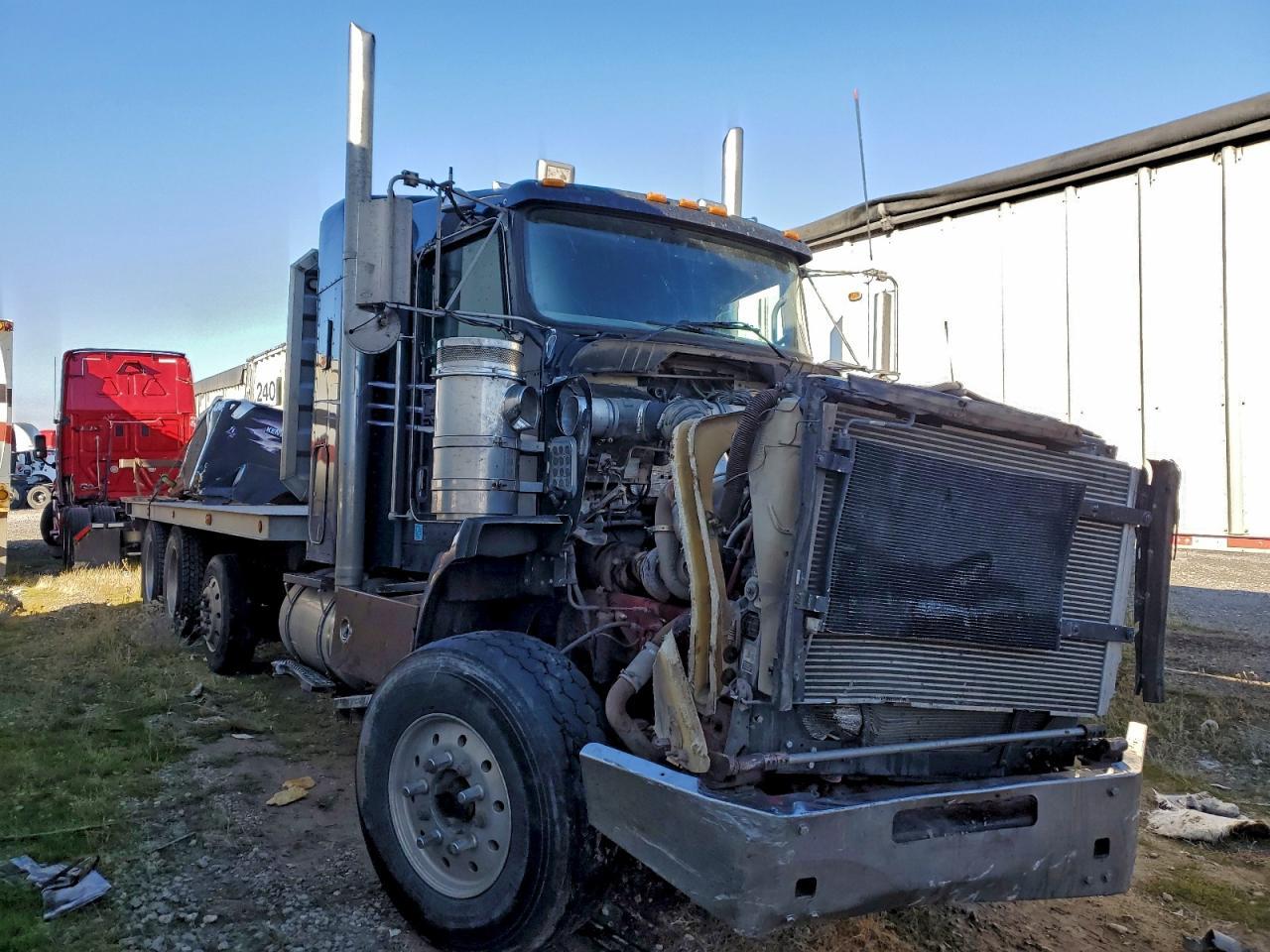 2009 Kenworth Construction T800