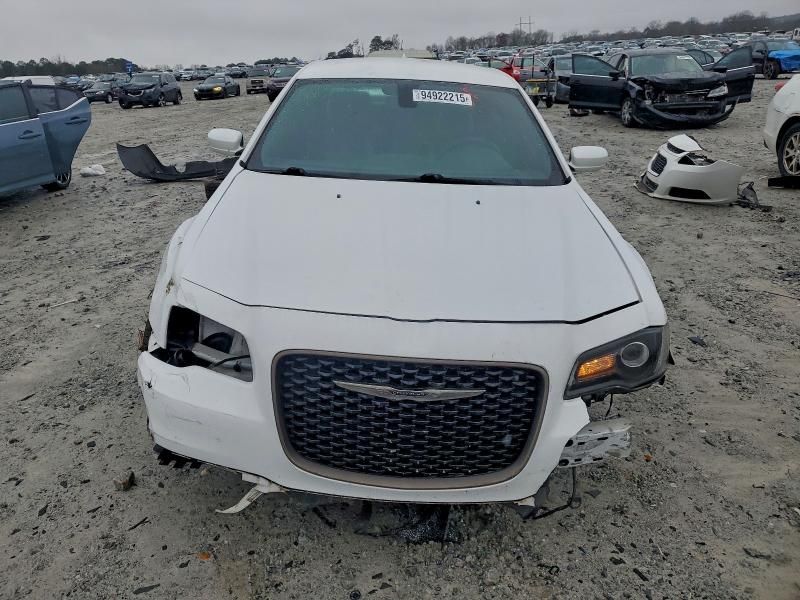 2017 Chrysler 300 s