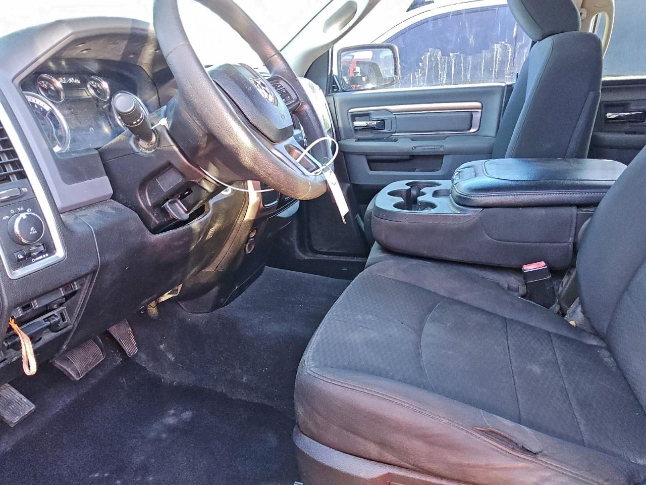 2019 Dodge Ram 1500 Classic slt