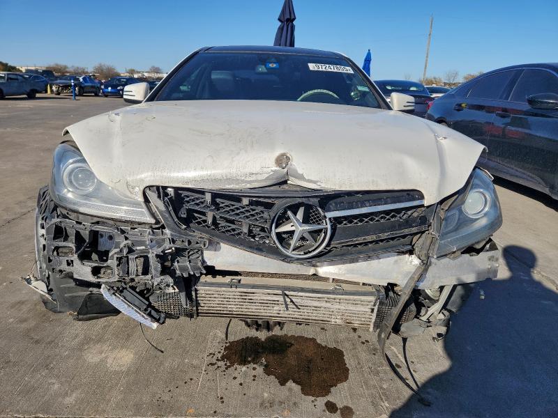 2015 Mercedes-Benz C 250