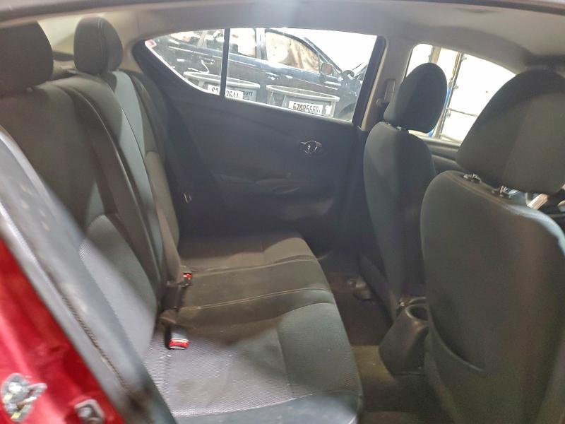2015 Niss Versa 1.6 sv