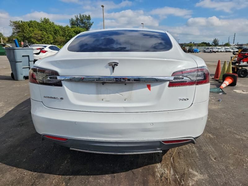 2015 Tesla Model s 70D