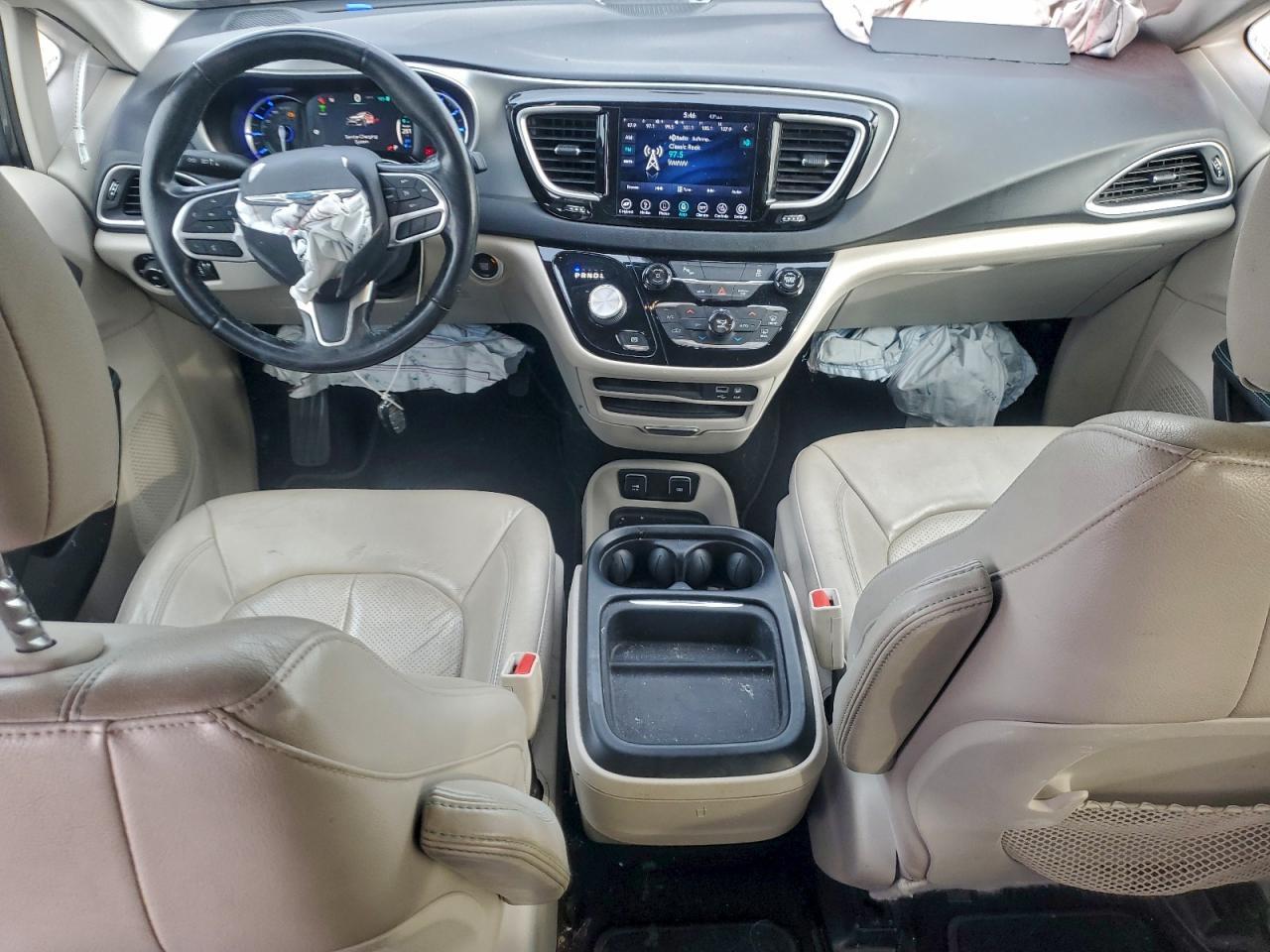 2019 Chrysler Pacifica Hybrid Touring l