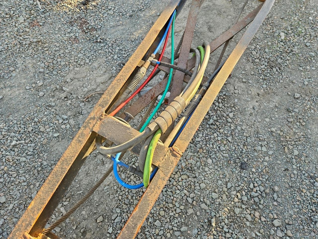 1999 Super 73 1999 Superior Trailer Works END Dump Trailer