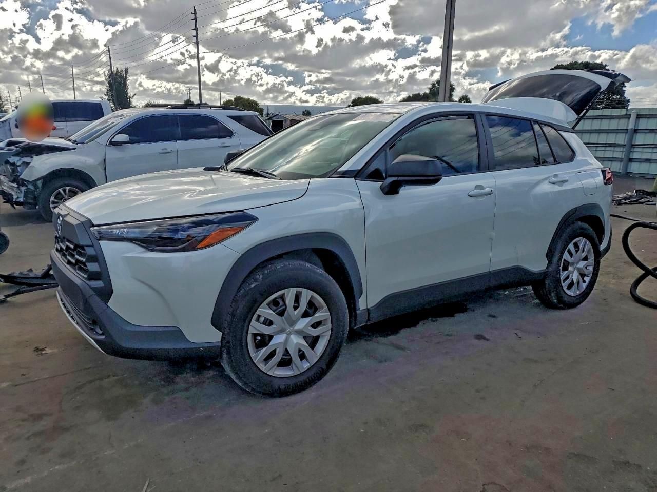 2026 Toyota Corolla Cross l