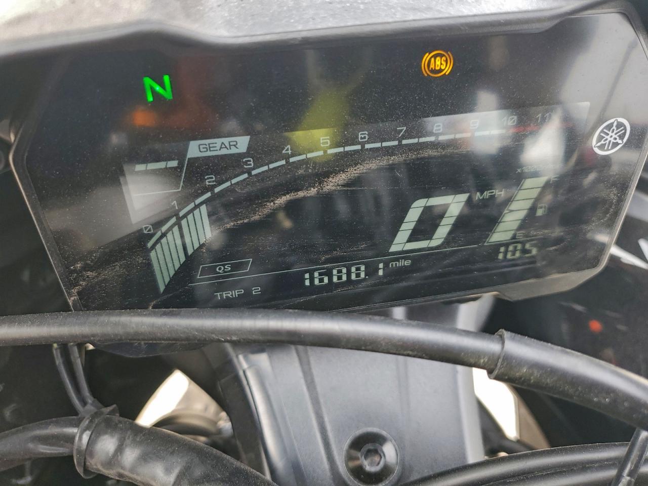 2024 Yamaha Yzfr7